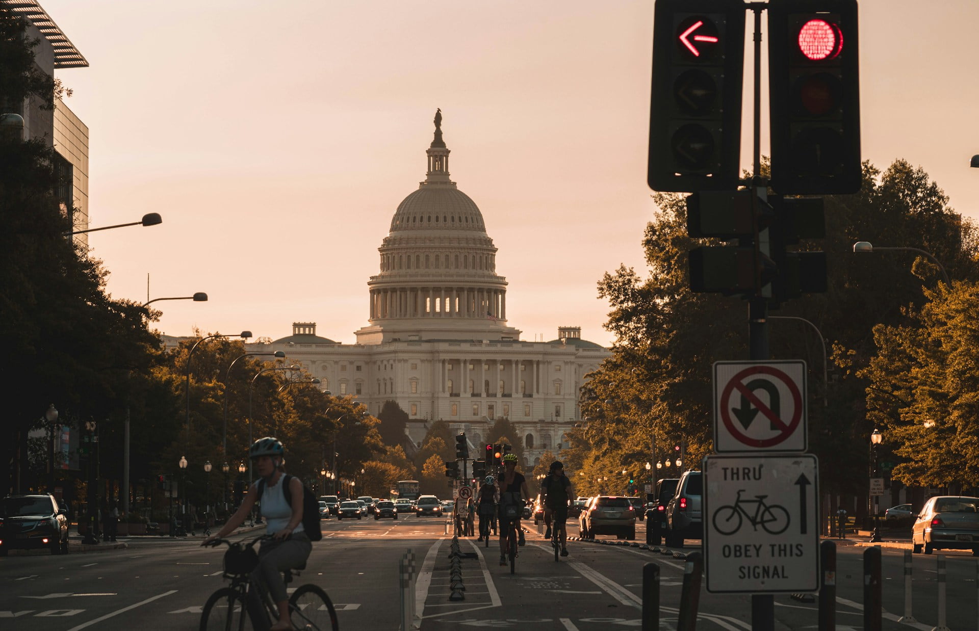 3 razones por las que el gasto en Obamacare se ha disparado bajo el gobierno demócrata