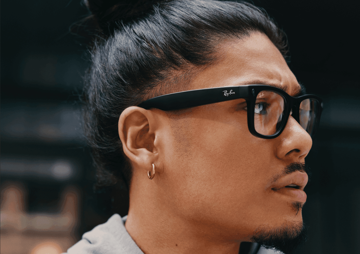 Meta updates Ray-Ban smart glasses with real-time AI video, reminders, and QR code scanning